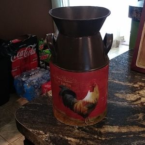 Rooster milk can